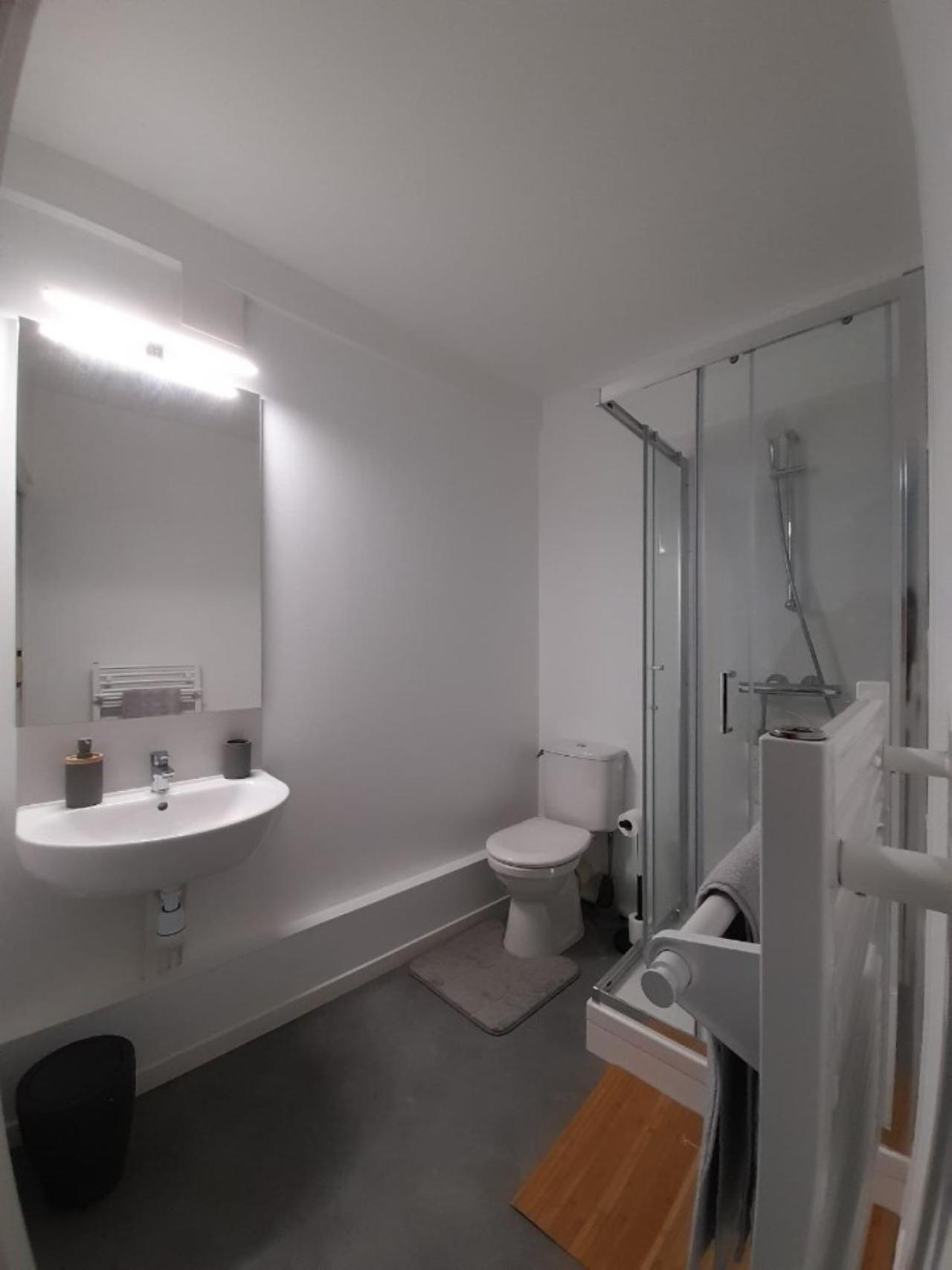 Residence Du Leon Landivisiau Εξωτερικό φωτογραφία